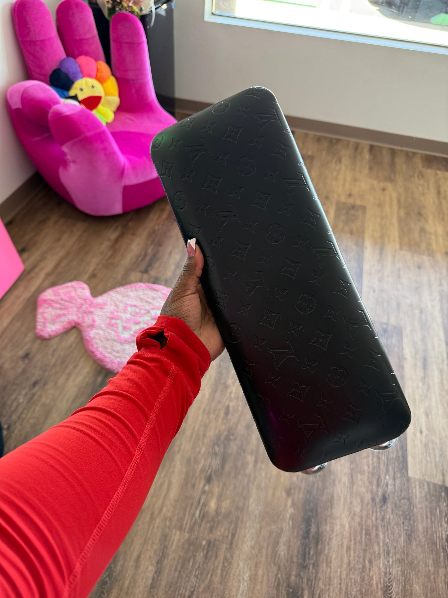 Luxury Nail Arm Rests